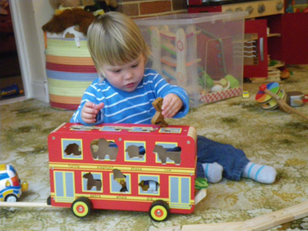 shape sorter bus