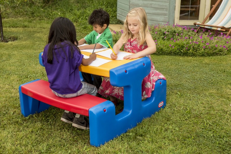 lt large picnic table