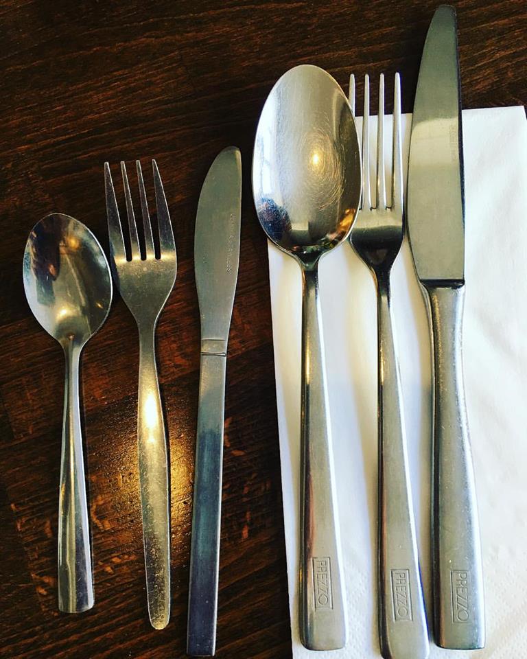 prezzo cutlery