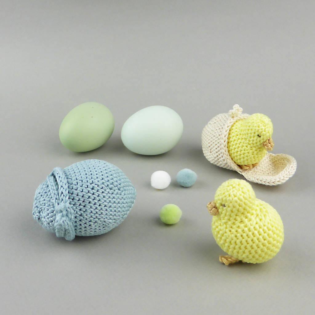 easter crochet egg and chick