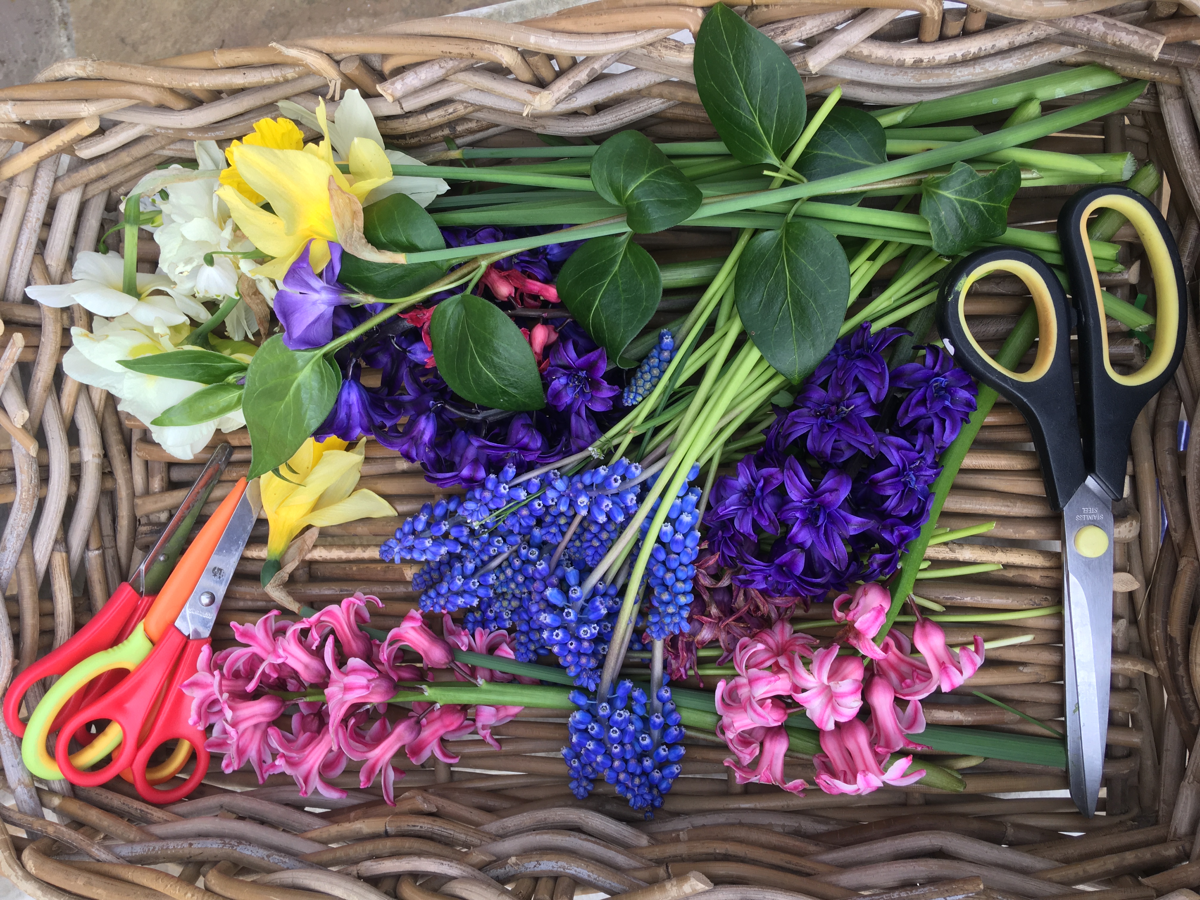 flower cutting tray