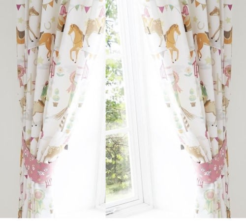 horse show curtains